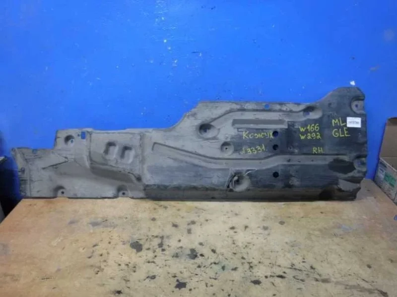 Защита антигравийная Mercedes-Benz ML W166