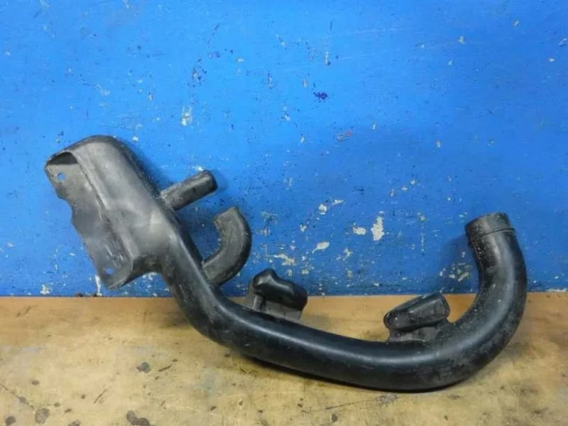 Воздухозаборник Nissan Qashqai J10