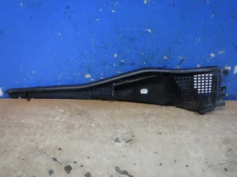 Жабо Renault Duster