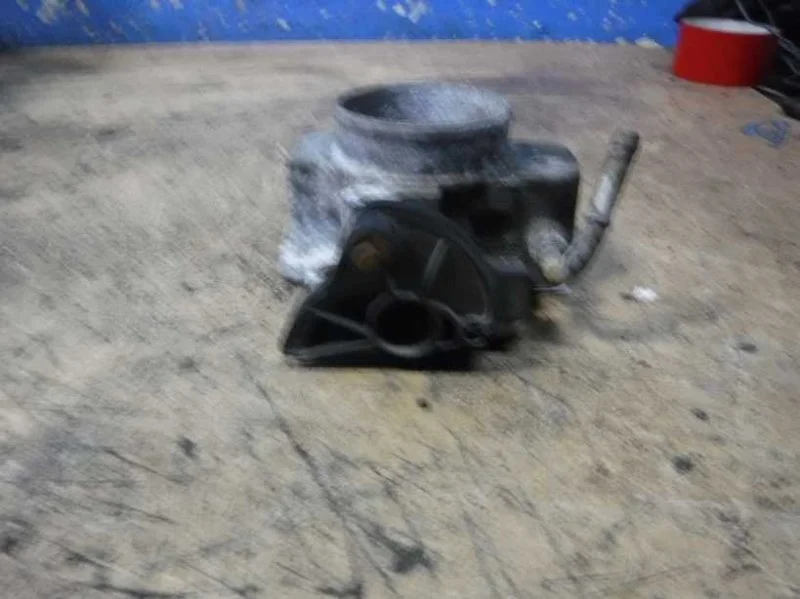 Заслонка дроссельная механическая Ford Maverick