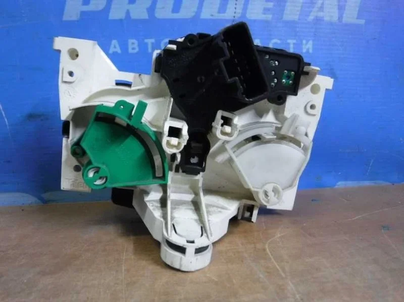 Блок управления отопителем Renault Logan