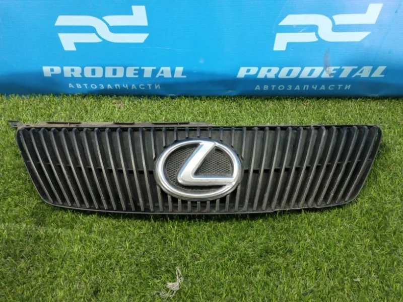 Решетка радиатора Lexus IS250 СЕДАН 2005-2013
