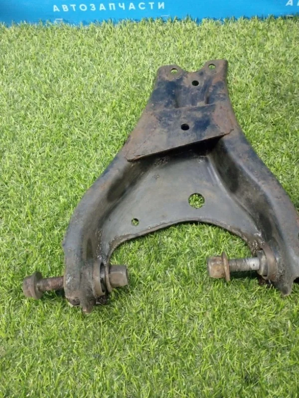 Рычаг передний левый Renault Duster КРОССОВЕР