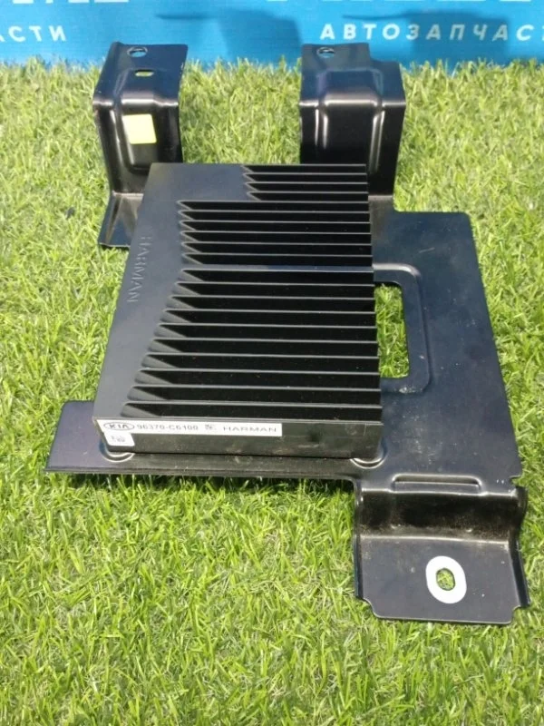 Усилитель акустической системы Kia Sorento Prime 3