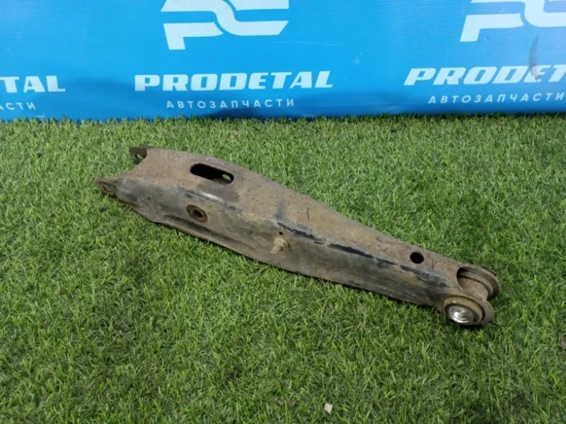 Рычаг поперечный задний левый Lexus IS250 СЕДАН