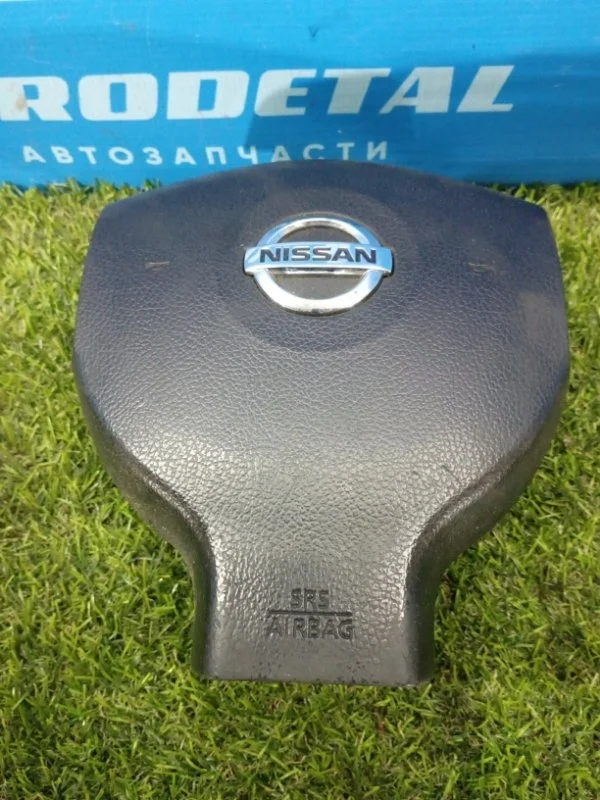 Подушка безопасности в рулевое колесо Nissan Note