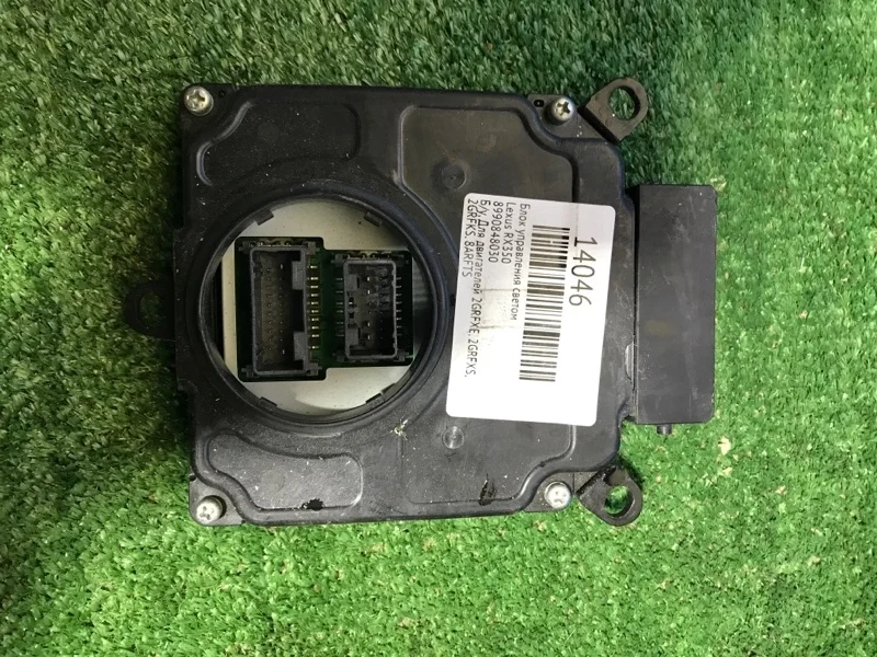 Блок управления светом Lexus RX350