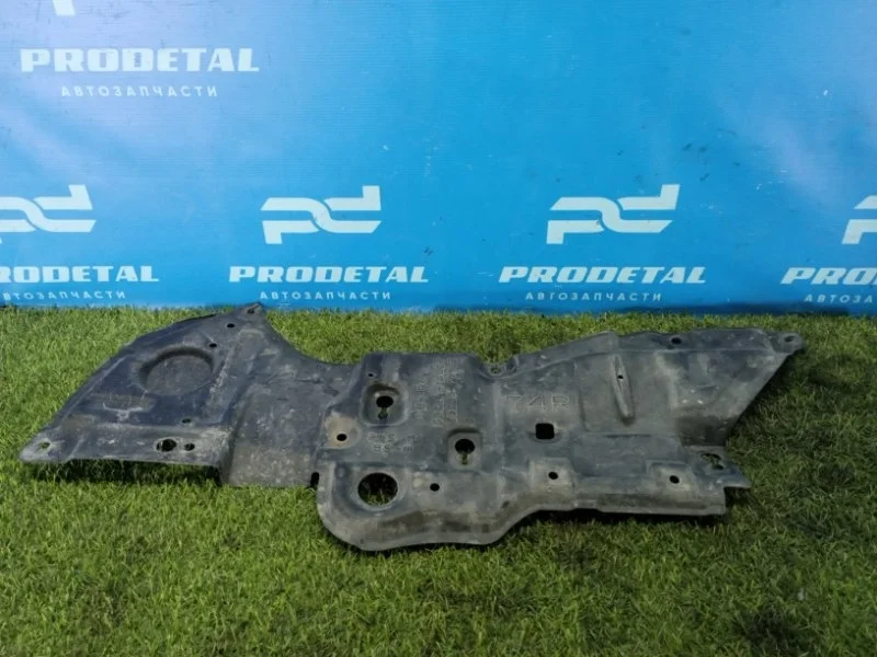 Пыльник двигателя Lexus RX350 2016+