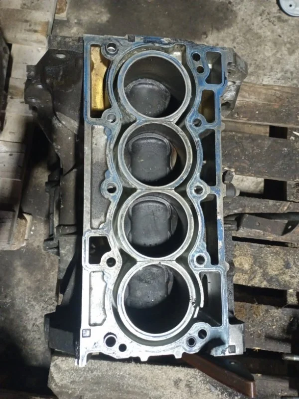 Блок цилиндров Nissan X-Trail T31 2.0 16V MR20DE