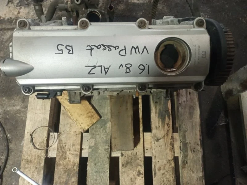 Двигатель Volkswagen Passat B5 1.6 8V ALZ