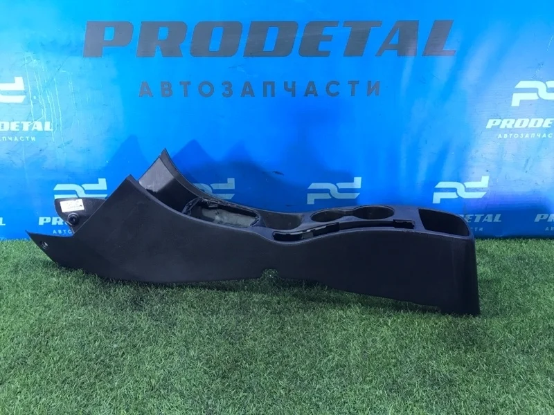 Консоль центральная Hyundai Solaris 2010-2017