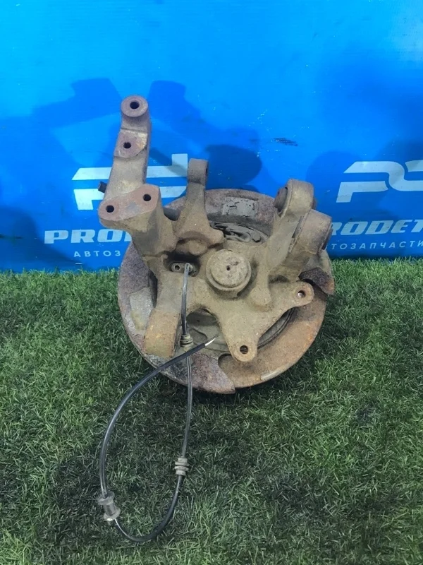 Кулак поворотный задний левый Ssang Yong Actyon