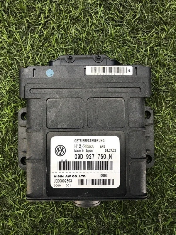Блок управления АКПП Volkswagen Touareg 2002-2010