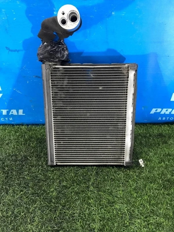 Испаритель кондиционера Lexus IS250 2005-2013