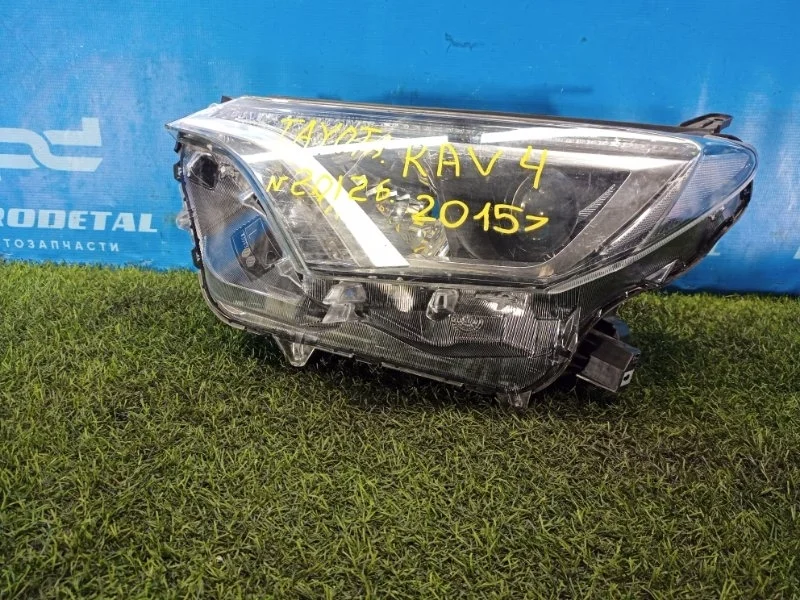 Фара ксеноновая левая Toyota RAV4 КРОССОВЕР 2015