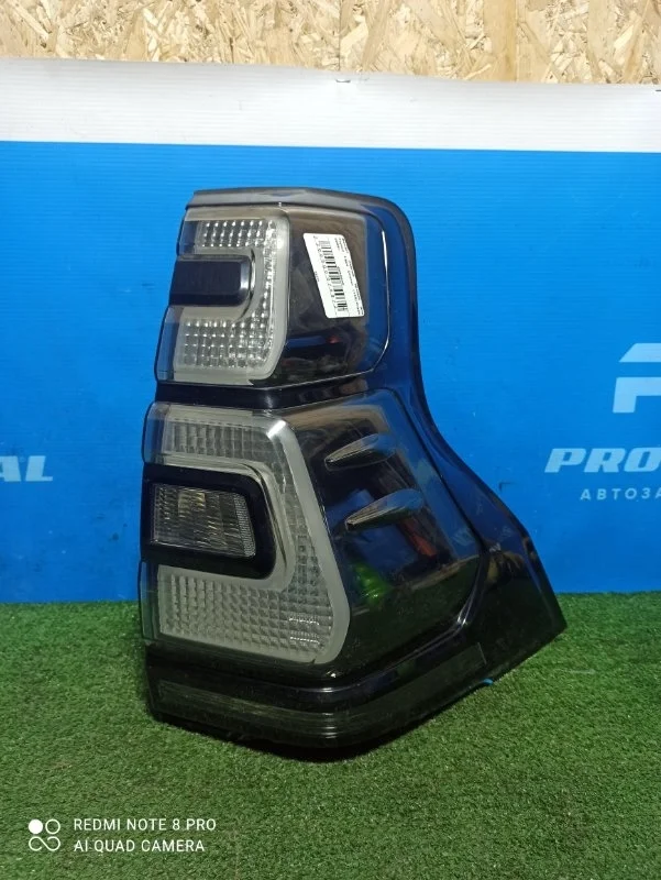 Фонарь задний правый toyota Land Cruiser Prado