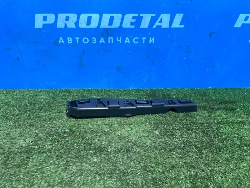 Крепление бампера переднее Renault Logan 2005-2014