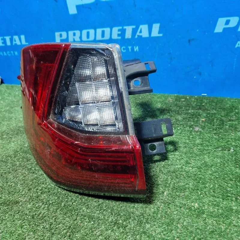 Фонарь задний левый Lexus RX350