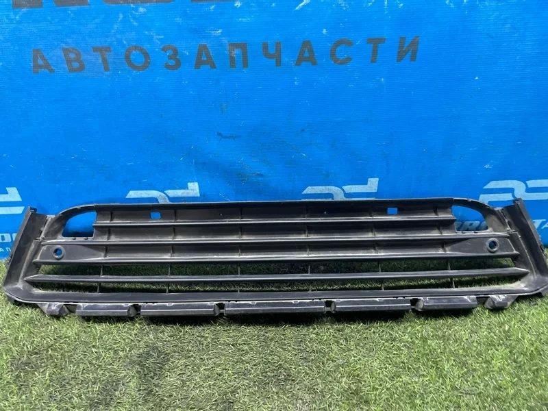 Решетка в бампер передняя Lexus RX350 2016+