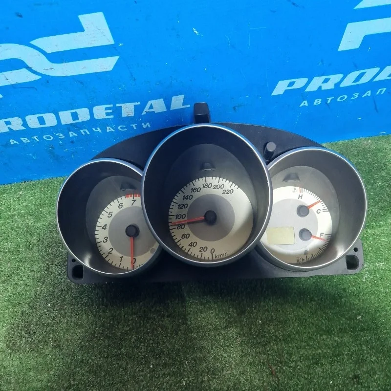 Панель приборов Mazda 3