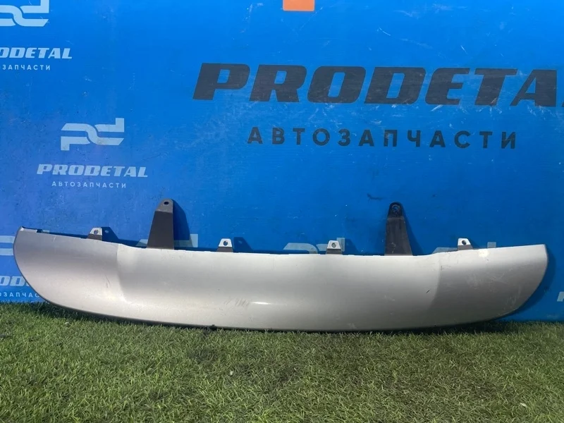 Накладка бампера задняя Toyota RAV4