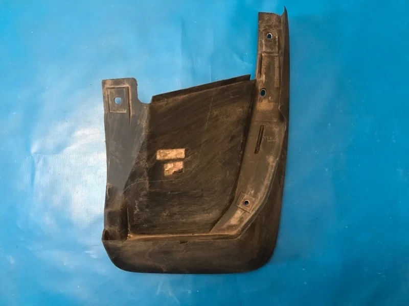 Брызговик задний правый Honda CR-V 2007-2012