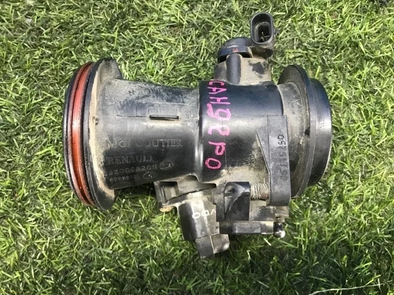 Дроссельная заслонка Renault Sandero 2009-2014