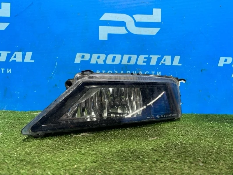 Фара противотуманная передняя правая Volkswagen