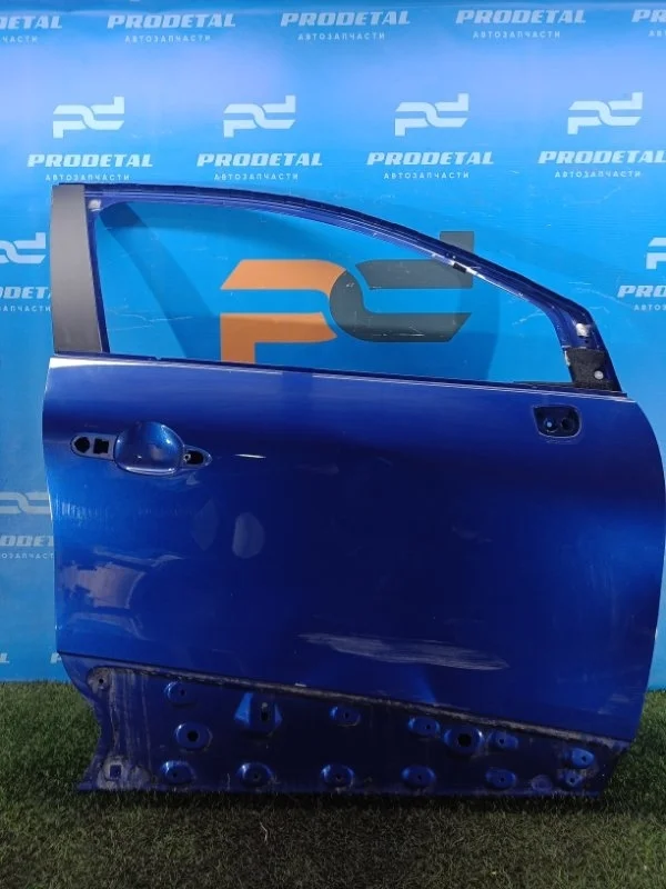 Дверь передняя правая Renault Kaptur