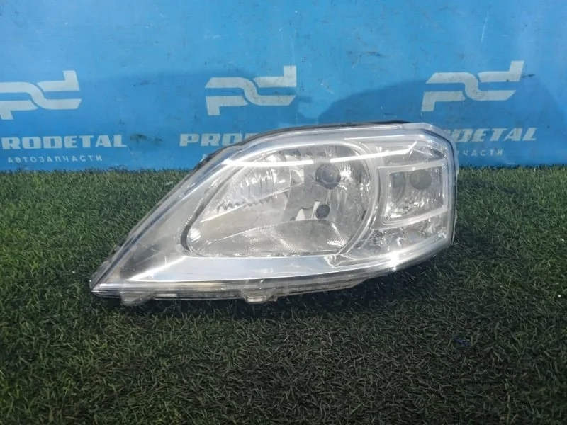 Фара передняя левая Лада Ларгус