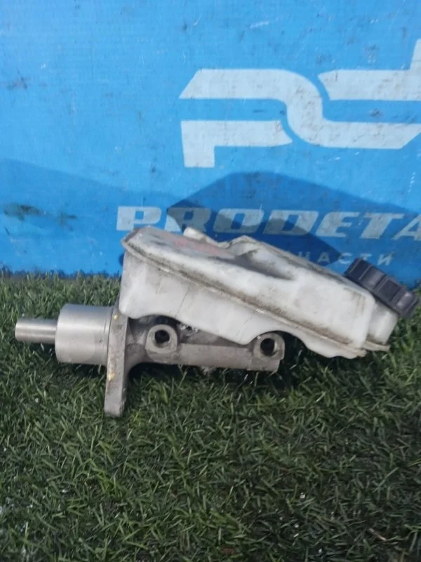 Цилиндр тормозной главный Ford Focus 2 2005-2008