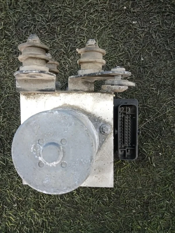 Блок ABS (насос) Volkswagen passat cc 2012-2017