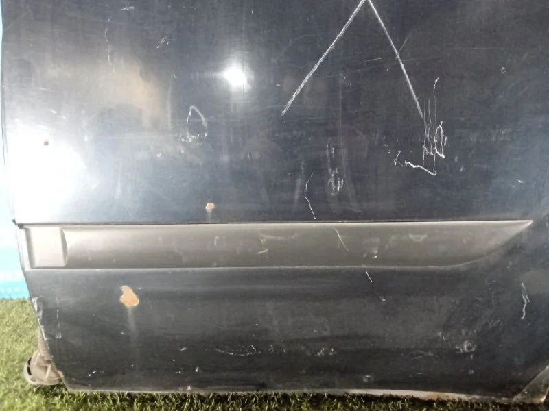 Молдинг двери задний левый Ford Focus 1998-2005