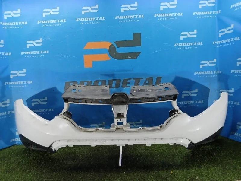 Бампер передний Renault Duster