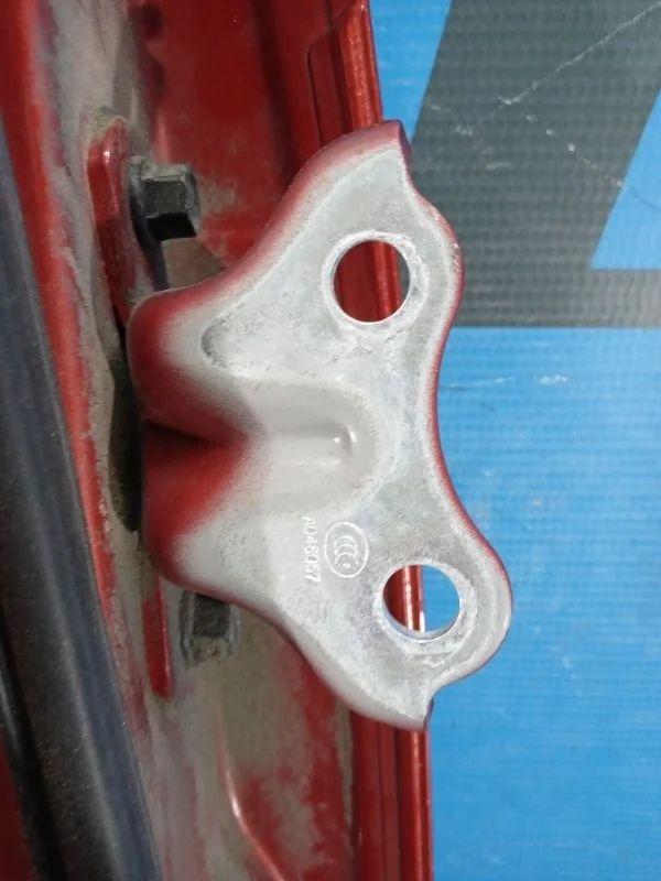 Петля двери задняя левая Kia Rio СЕДАН 2011-2017