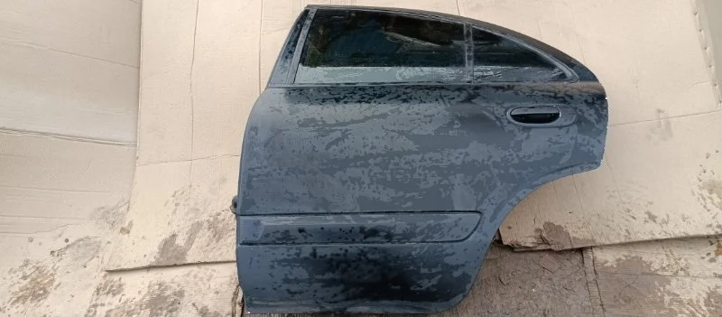 Дверь задняя правая Nissan Almera Classic B10