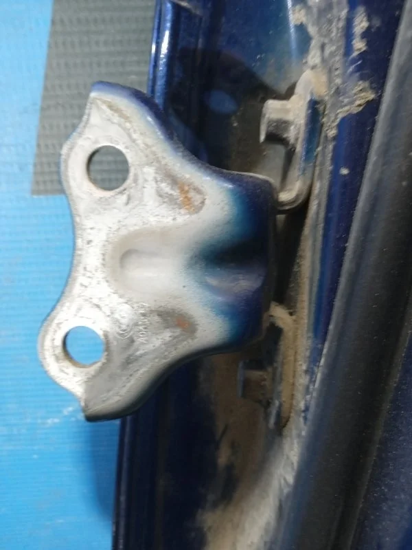 Петля двери задняя правая Hyundai Solaris СЕДАН