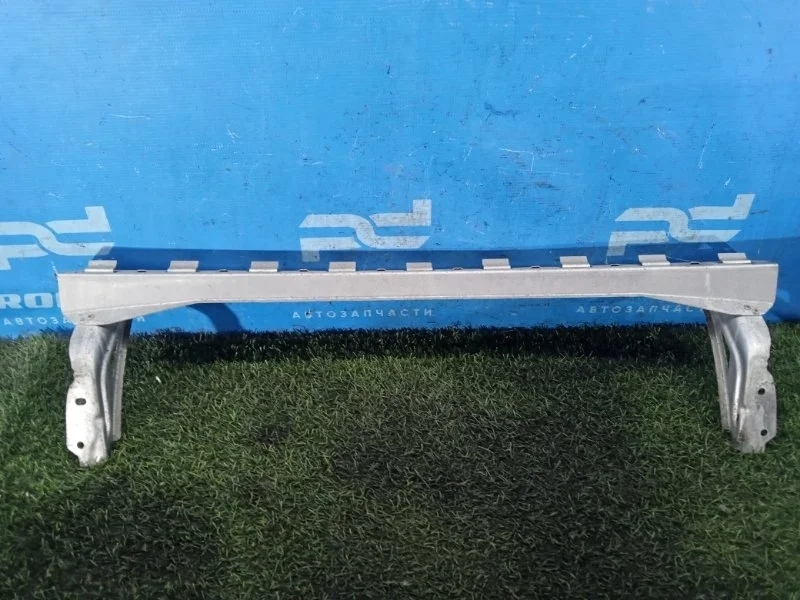 Кронштейн бампера задний Subaru Legacy B13