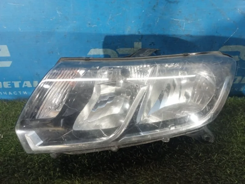 Фара левая Лада Ларгус 2012>