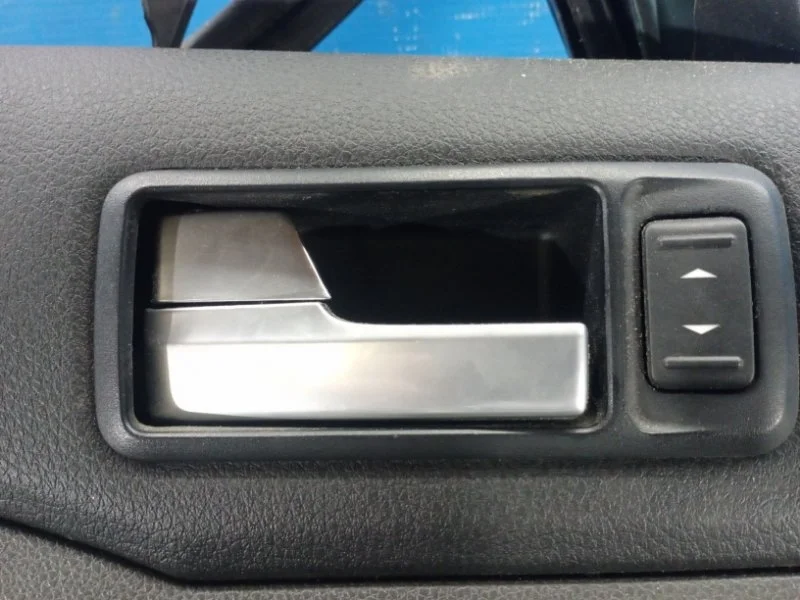 Ручка двери внутренняя задняя левая Ford C-MAX
