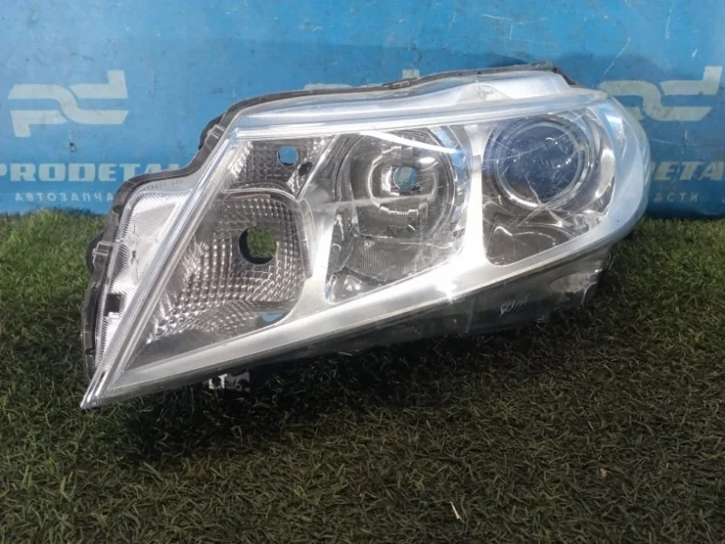 Фара передняя левая Suzuki Grand Vitara 2015>