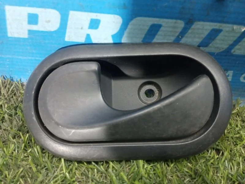 Ручка двери внутренняя левая Renault Sandero