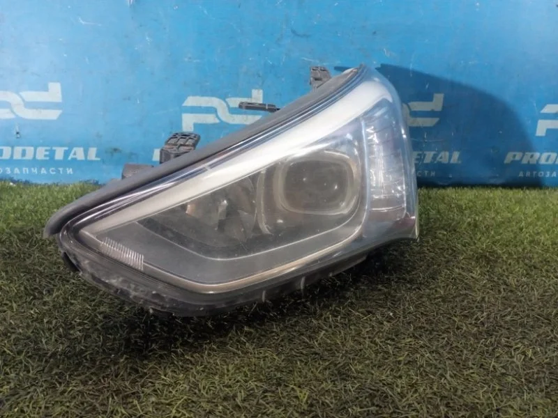 Фара левая Hyundai Santa Fe DM 2012-2018