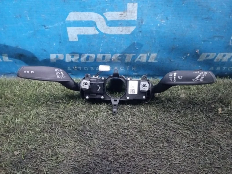 Переключатель подрулевой Audi Q3 8U 2012&gt;