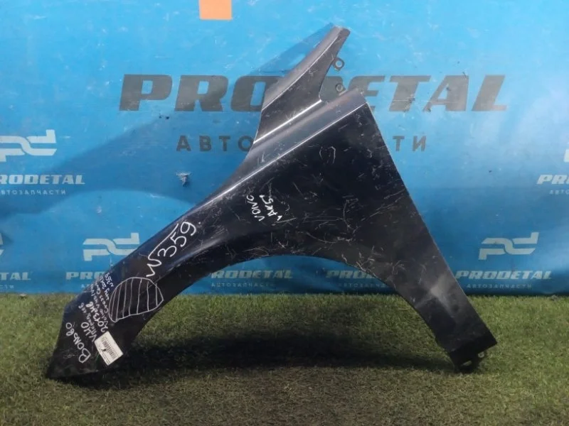 Крыло переднее левое Volvo V40 2012-2019