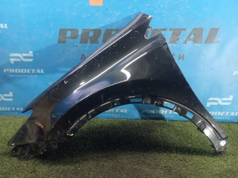 Крыло переднее левое Toyota RAV4 КРОССОВЕР