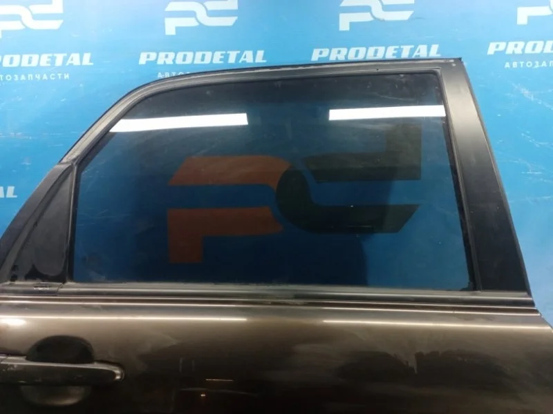 Стекло двери заднее правое Kia Sportage 2004-2010