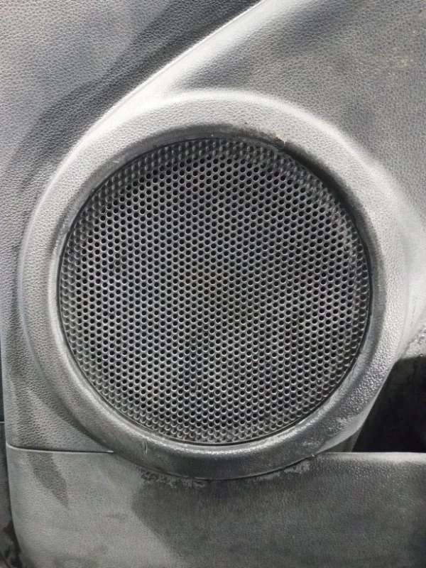 Динамик задний правый Kia Sportage 2004-2010