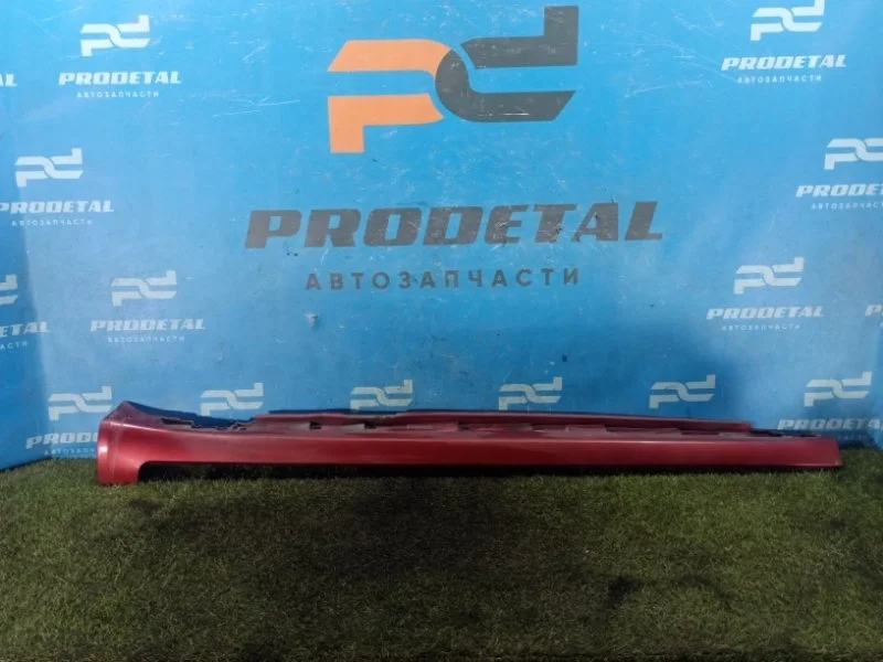 Накладка порога правая Audi A4 B7 2005-2007