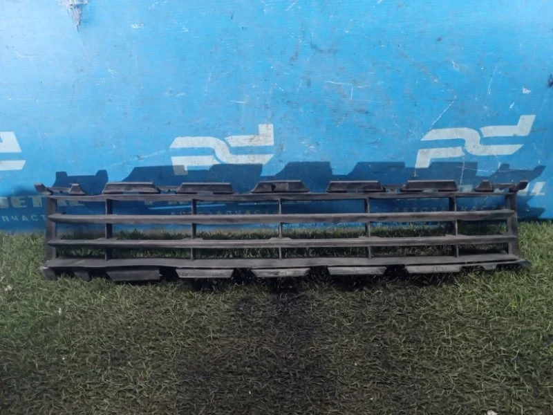 Решетка в бампер Renault Megane 2 ХЕЧБЕК 1.5